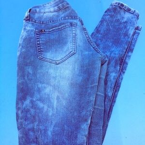 Acid Wash Skinny Jeans